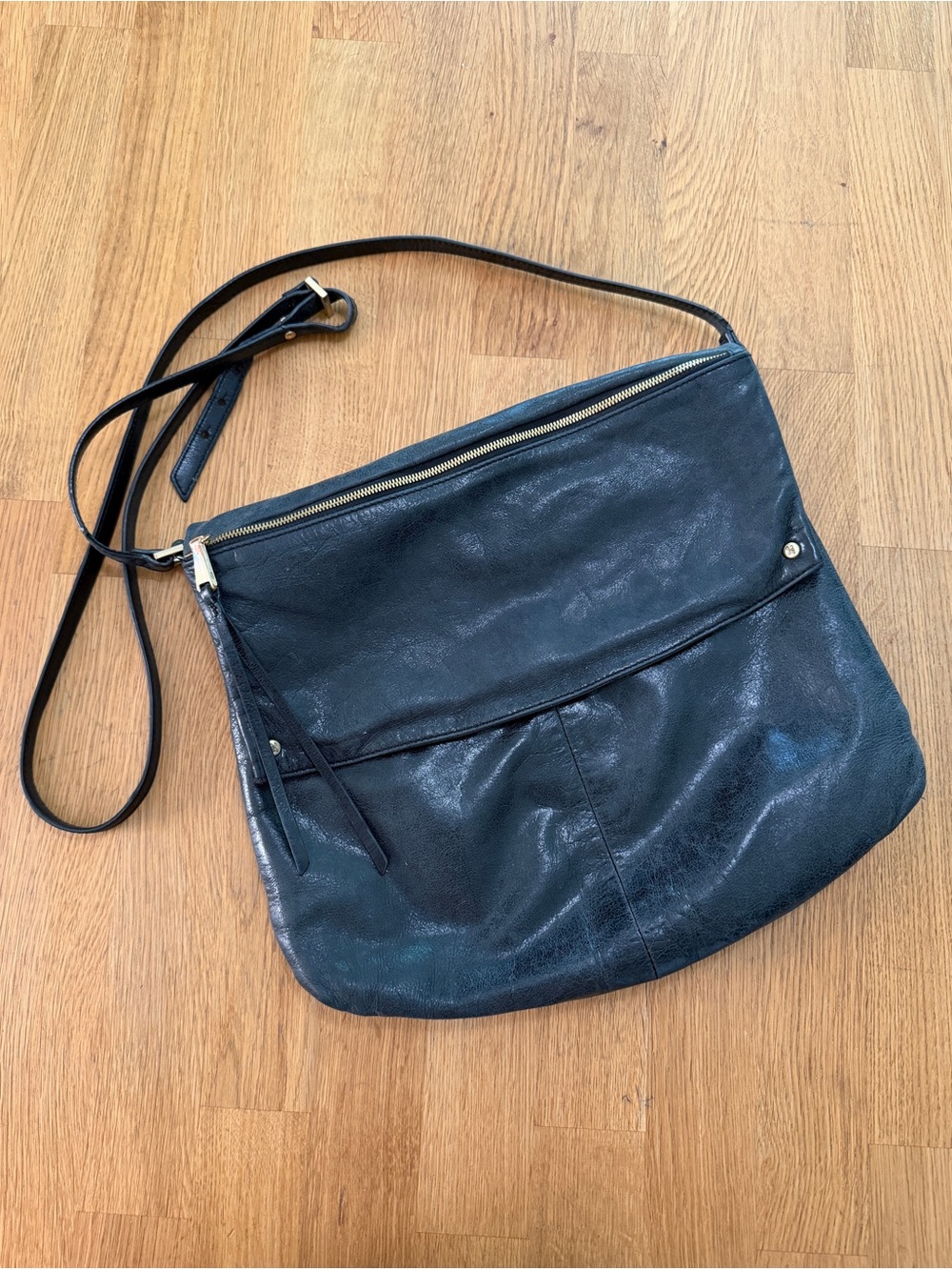 Hobo Black Leather Fold Over Top Crossbody Bag
